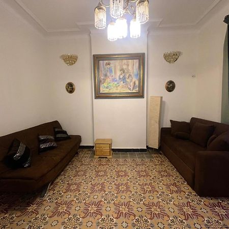 Appartement Dans Immeuble Haussmanien 알제 외부 사진